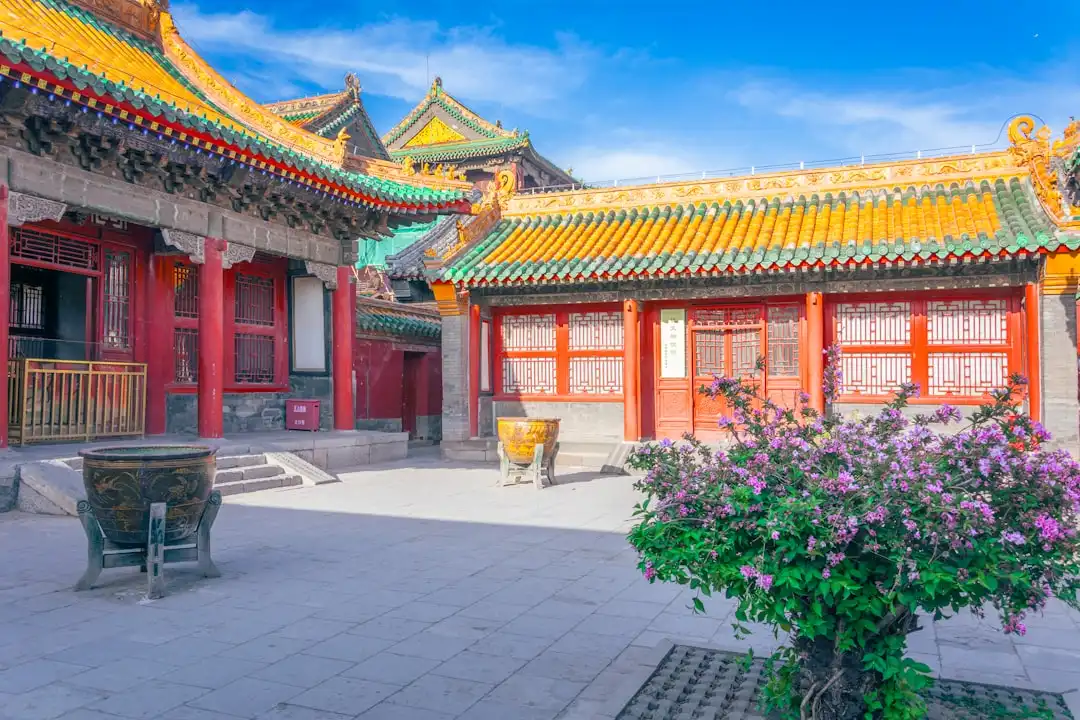 工业机器人精密减速机技术演进：RV和谐波传动方案深度解析